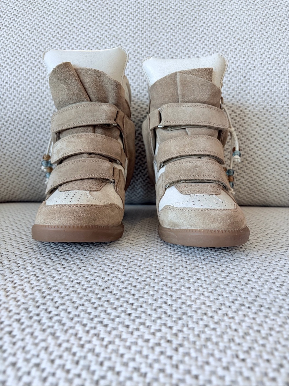 Isabel Marant Bekett Wedge Sneakers Beige/Chalk Size 37 – NEW